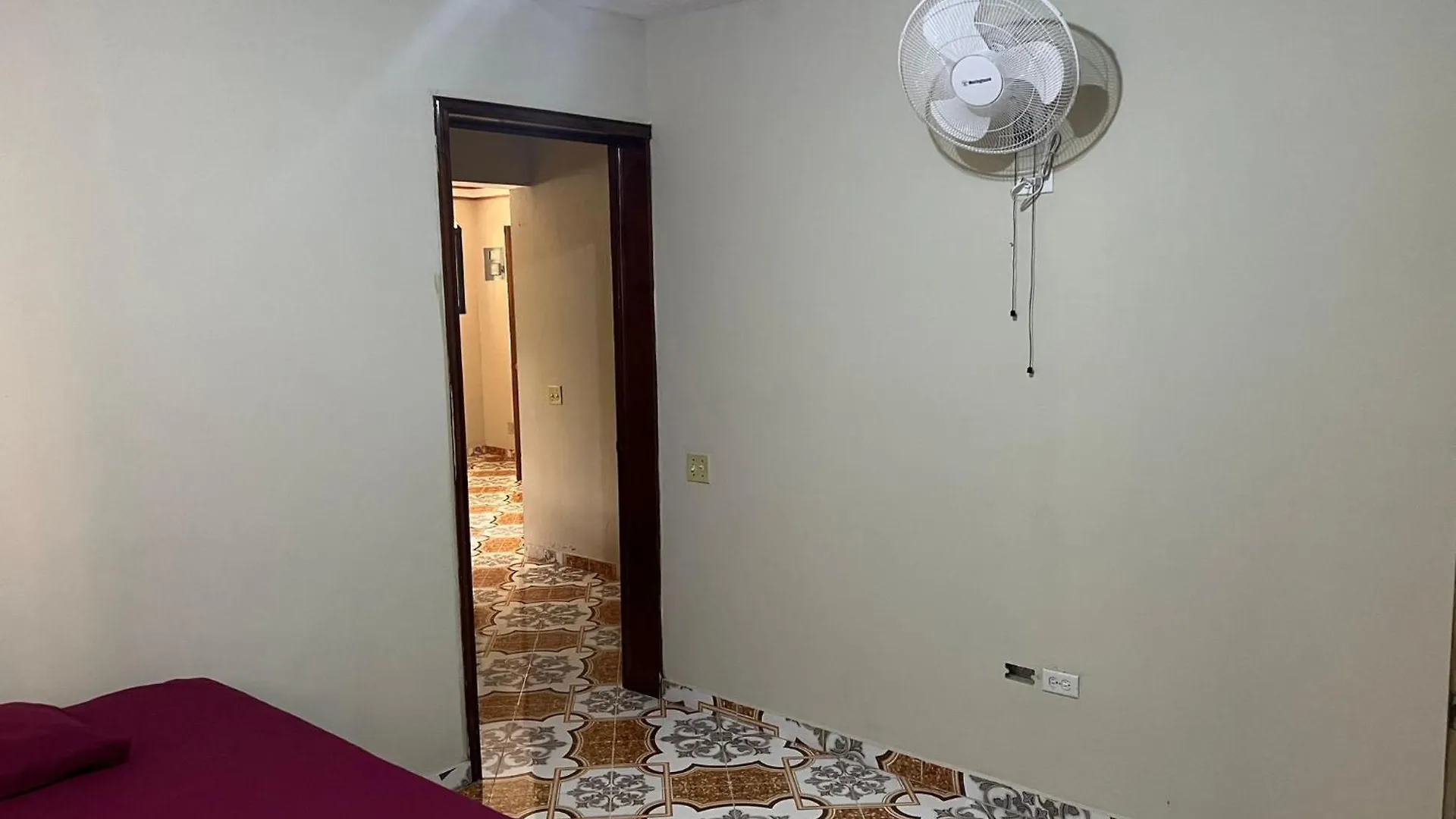 Breman Semi Hotel Жакмель
