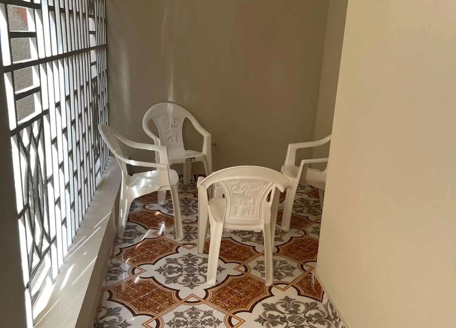 ז'אקמל Breman Semi Hotel